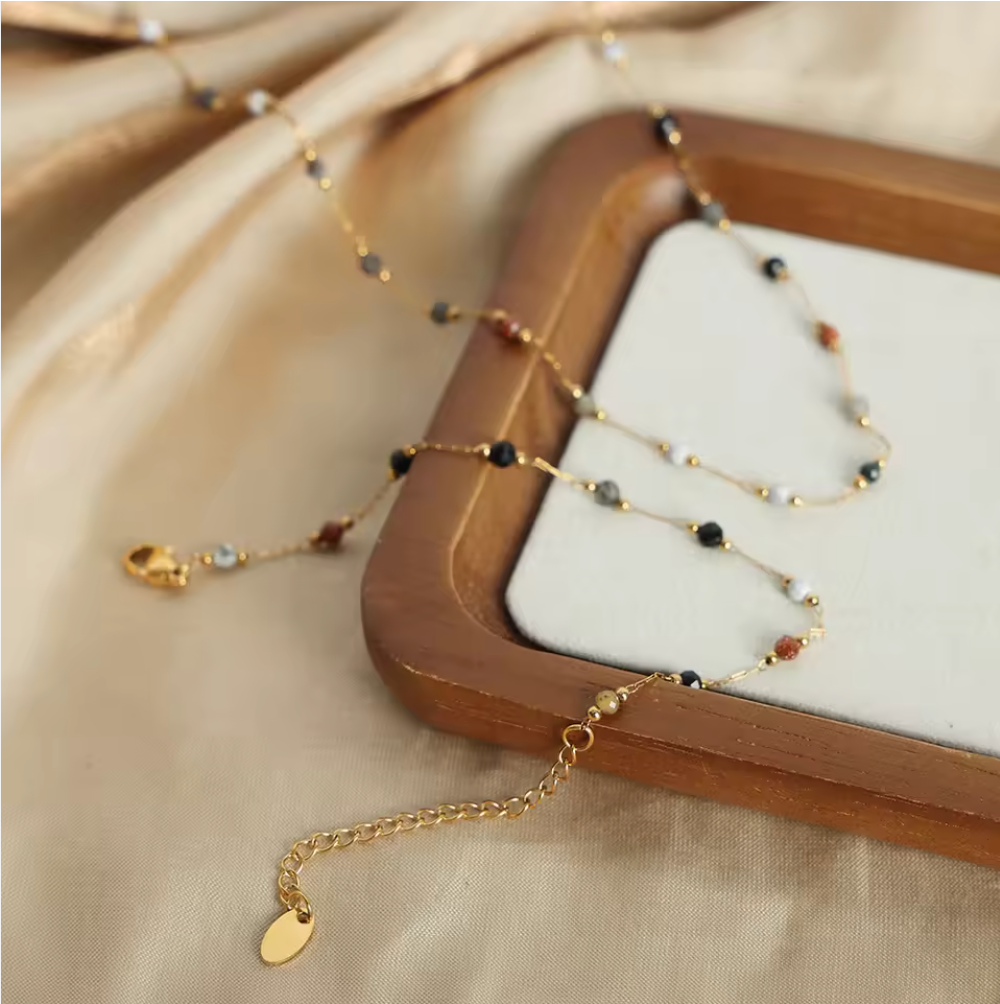 マルチストーンネックレス | Multi Stone Necklace